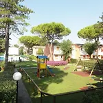 Ground-floor Flat With Pool * ビビオーネ