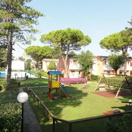 Ground-floor Flat With Pool * 비비오네