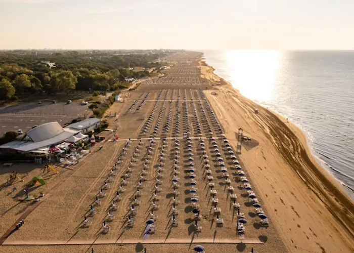 Διαμέρισμα Ground-floor Flat With Pool