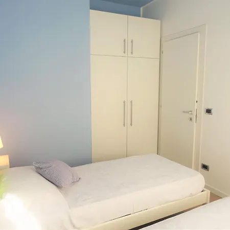 Ground-floor Flat With Pool Appartamento *